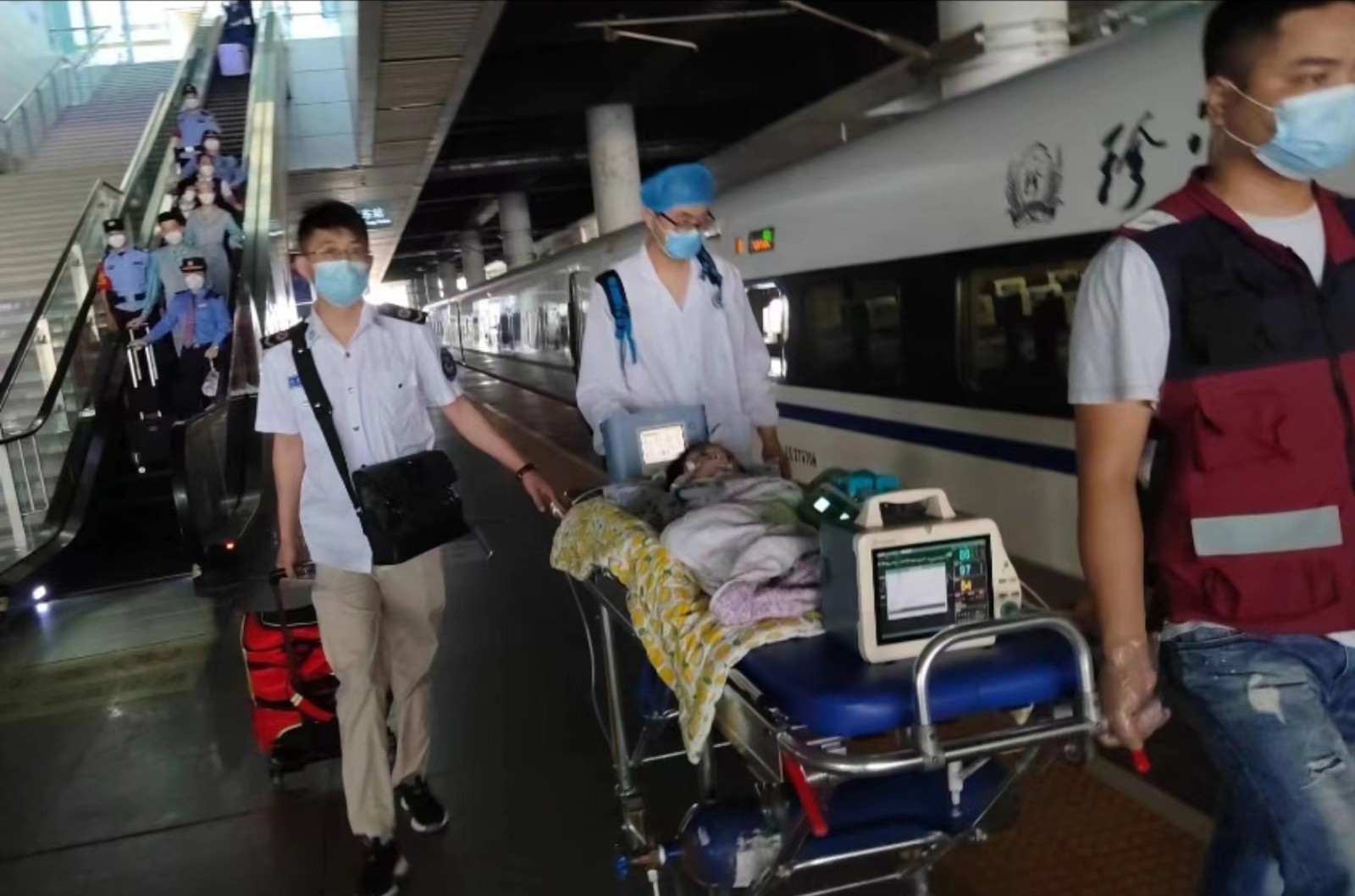 永丰县高铁转运公司